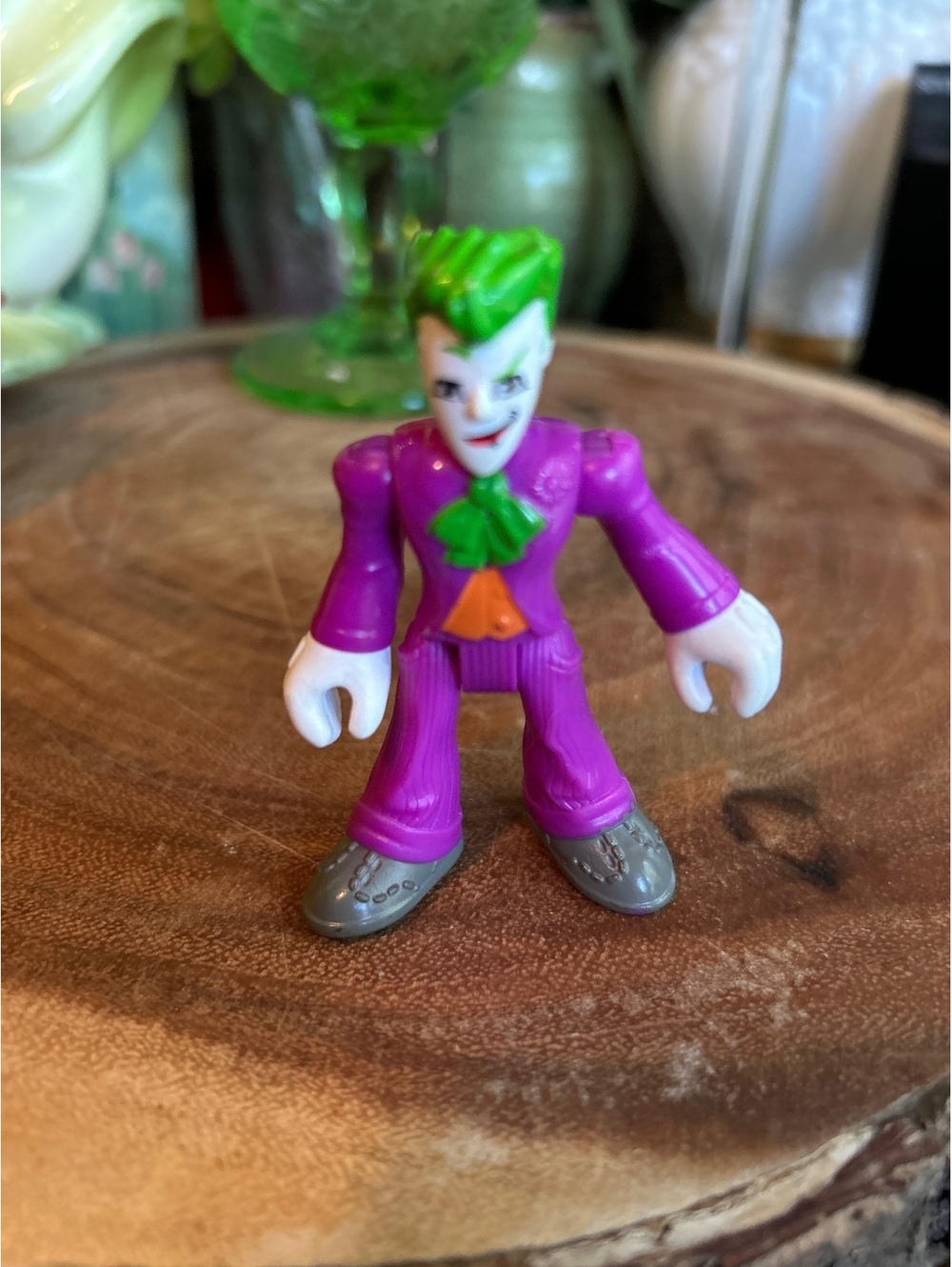 Imaginext  DC Comics Joker Action Figure Purple Suit Green Hair